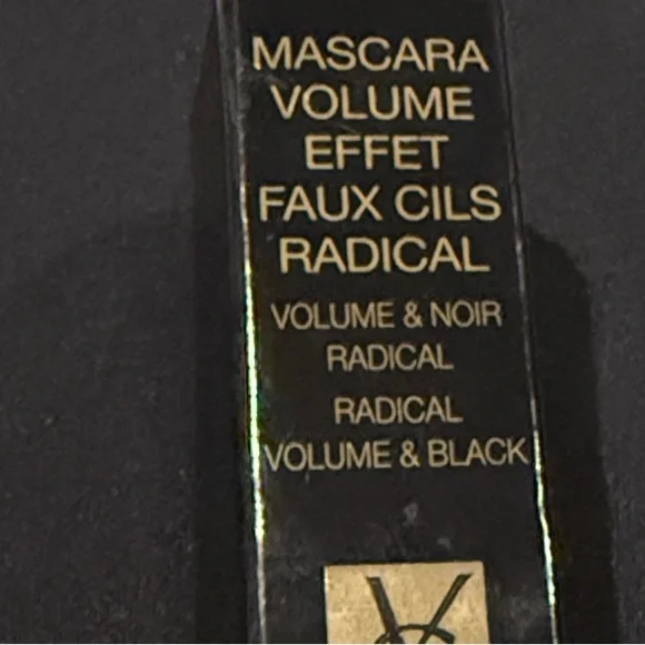 NIB Yves Saint Laurent black volume EFFET FAUX CILS RADICAL BLACK-OVER BLACK
